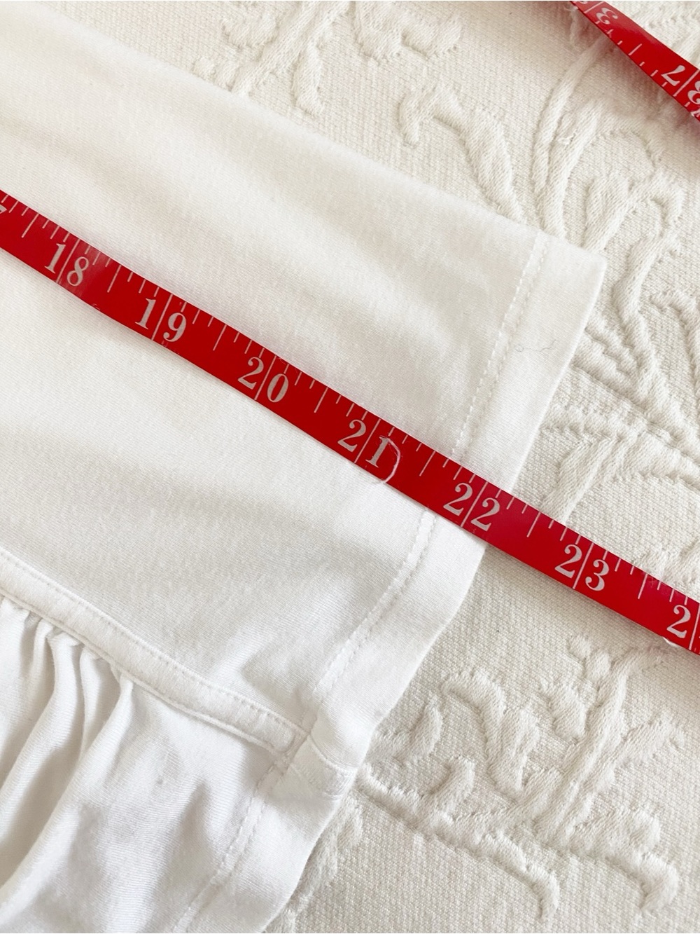 CACHE White Ruched Front Tank Top Size Medium - Picture 10 of 14